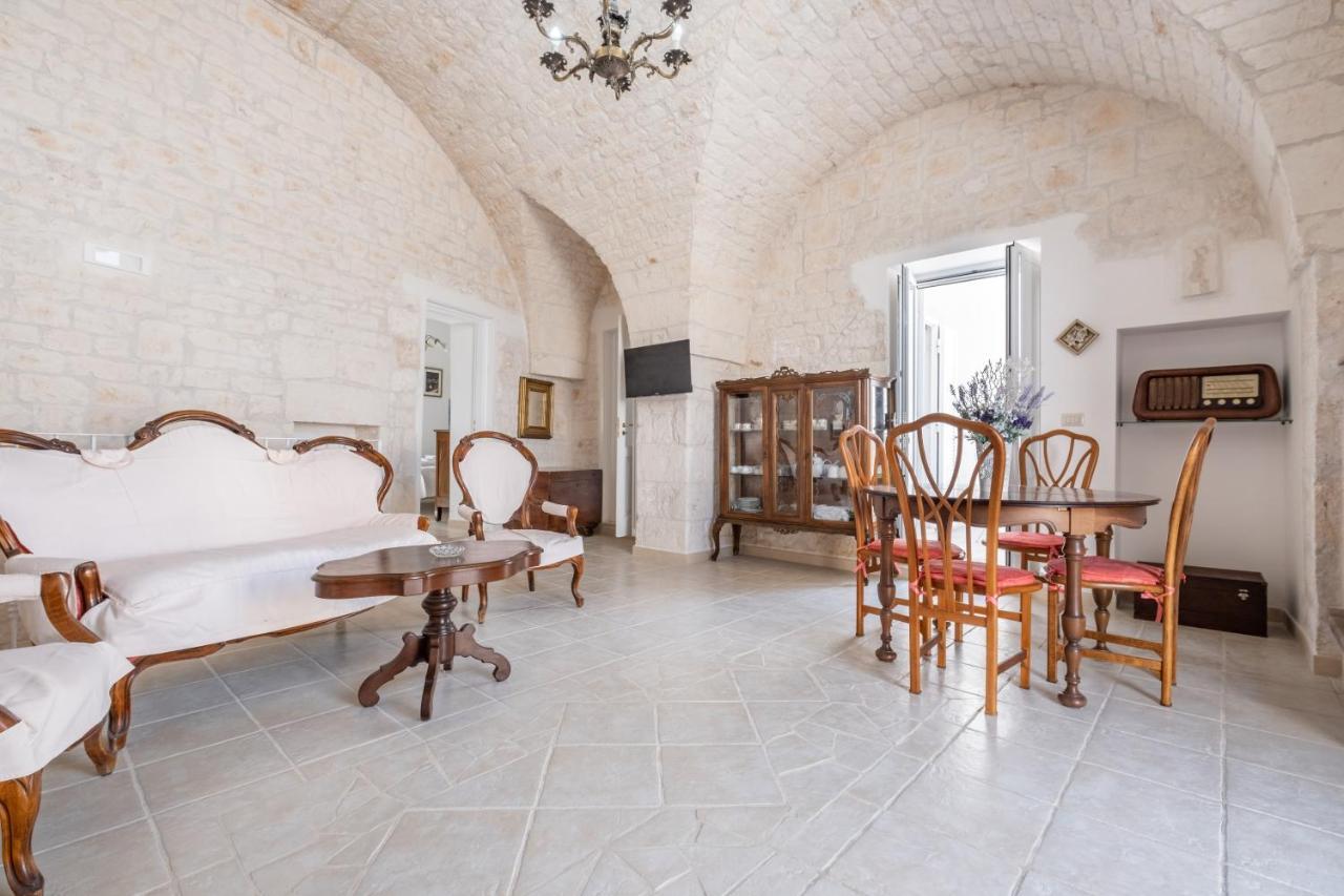 Dimora Lucrezia - Big & Central Apatment With Parking Ostuni Buitenkant foto